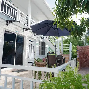 Jasmina Place Inn